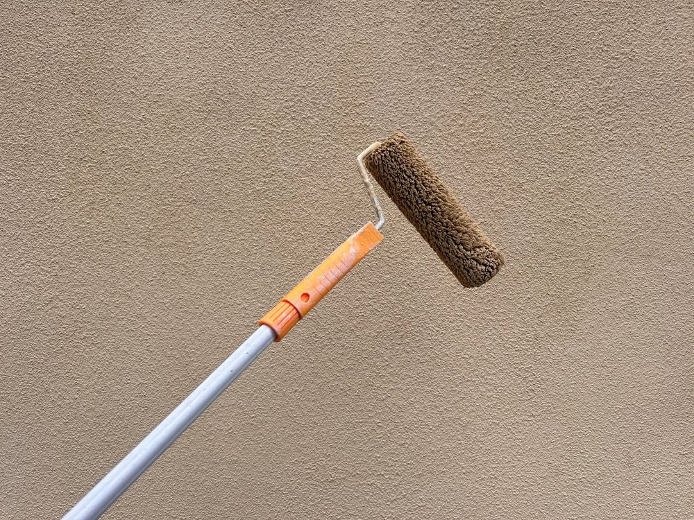 Laat je Spachtelputz verven met 10 procent korting.